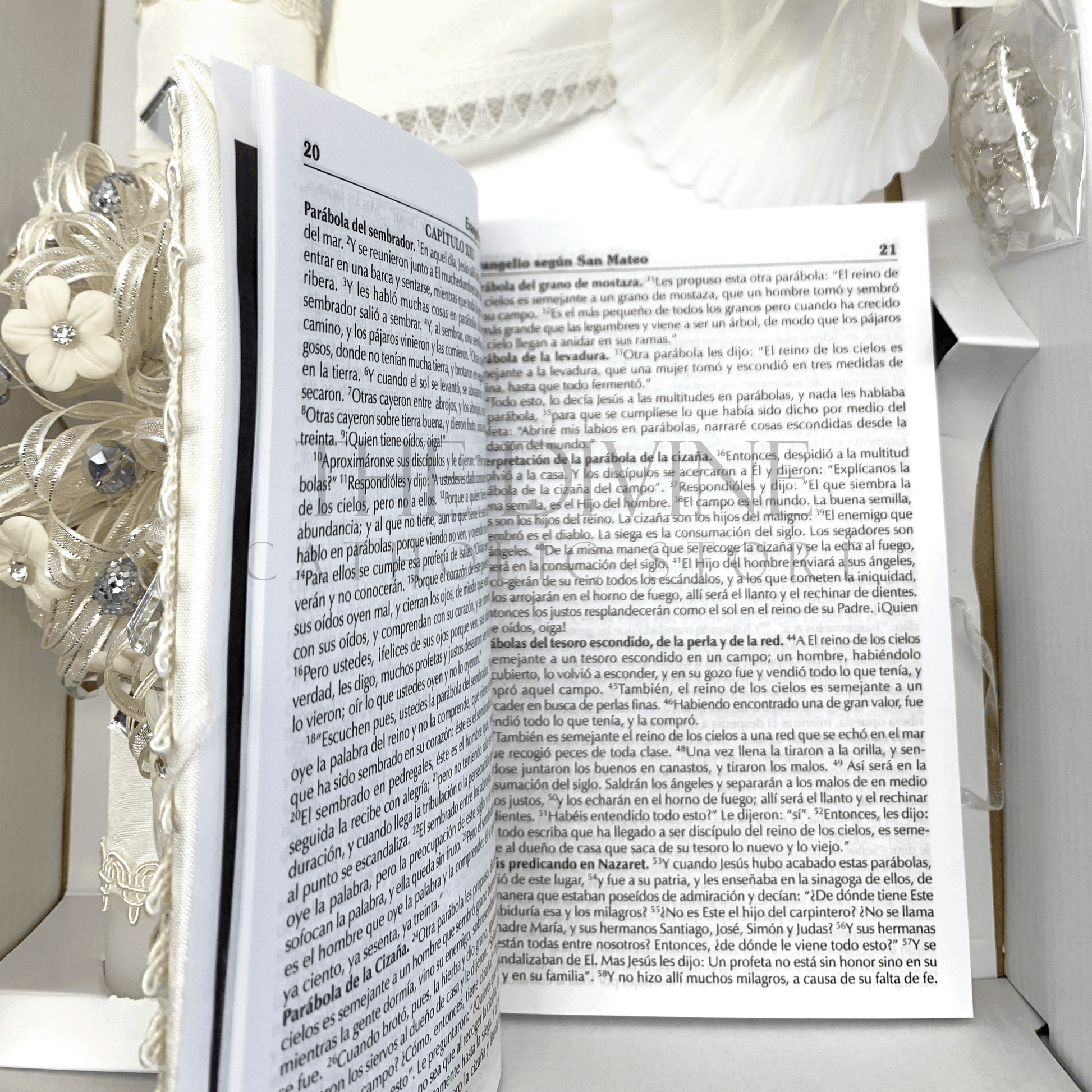 New Testament Bible from 5 piece ivory Catholic baptism candle set style 56 christening keepsake

